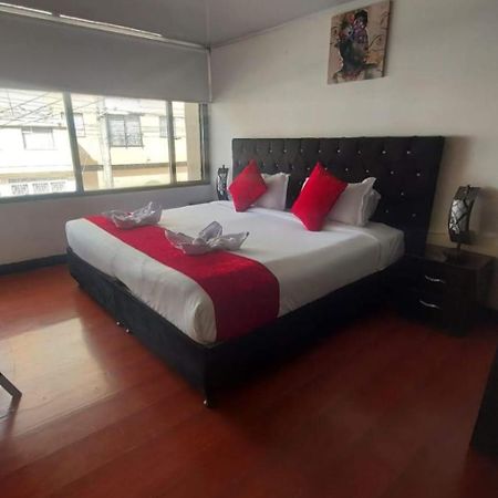 Aw Hotel American Travel Μπογκοτά Εξωτερικό φωτογραφία